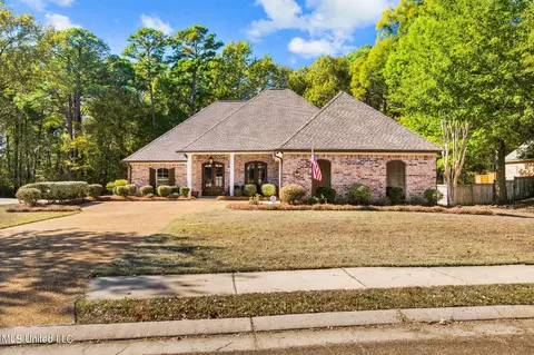 115 Bainbridge Bnd, Canton, MS 39046