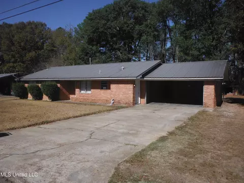 302 Blanche St, Carthage, MS 39051 photo 26