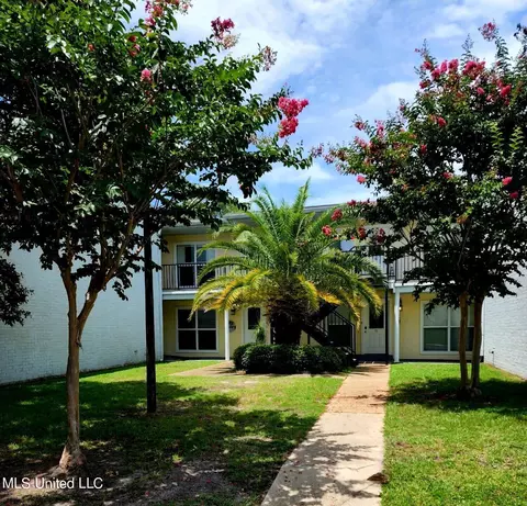 3230 Cumberland Rd #80, Ocean Springs, MS 39564