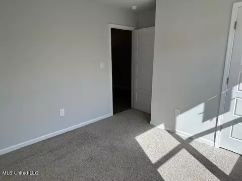 Bedroom - 1033 Enclave Cir, Long Beach, MS 39560 photo 2 of 2