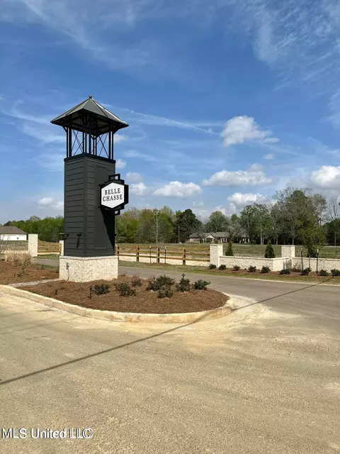 144 Belle Chasse Dr, Brandon, MS 39047