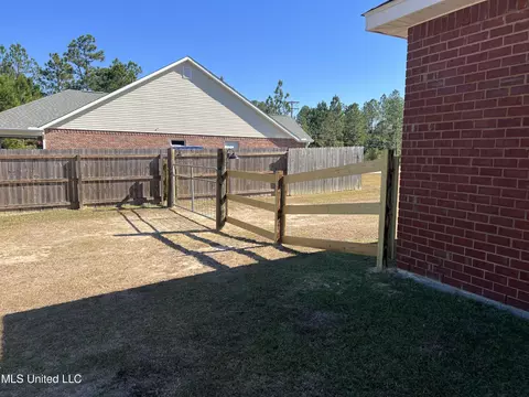21507 W Edgewood Dr, Saucier, MS 39574 photo 30