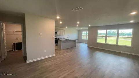 1056 Enclave Cir, Long Beach, MS 39560 photo 3