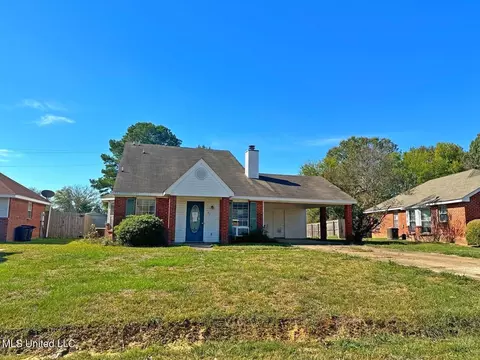 107 Greenfield Ln, Pearl, MS 39208