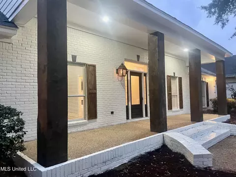 301 Highleadon Ct, Madison, MS 39110 photo 2