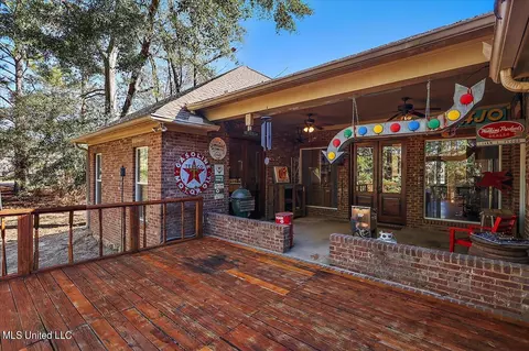Other - 216 Allen Dr, Brandon, MS 39047 photo 7 of 8