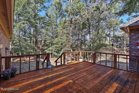 Exterior - 216 Allen Dr, Brandon, MS 39047 photo 5 of 15