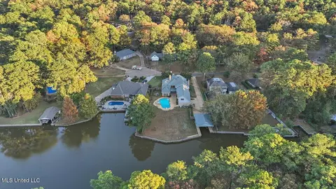 210 Stonington Dr, Brandon, MS 39047 photo 109