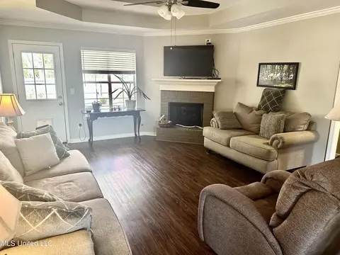 734 Tatum Dr, Florence, MS 39073 photo 6