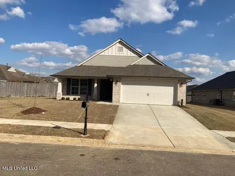 7954 Gardendale Dr, Olive Branch, MS 38654