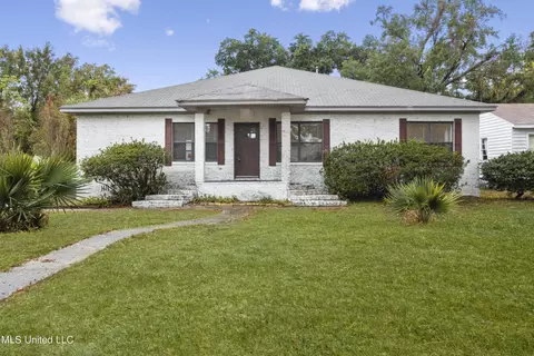 801 Fournier Ave, Gulfport, MS 39501