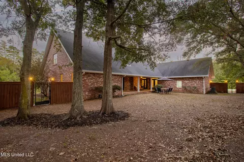 921 Latil St, Long Beach, MS 39560 photo 2