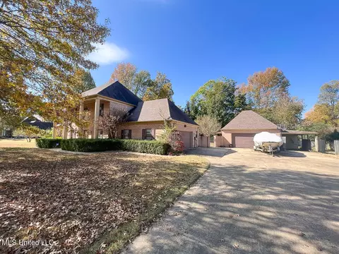 4169 Sharon Dr, Horn Lake, MS 38637 photo 3