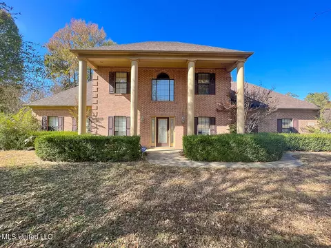 4169 Sharon Dr, Horn Lake, MS 38637 photo 2