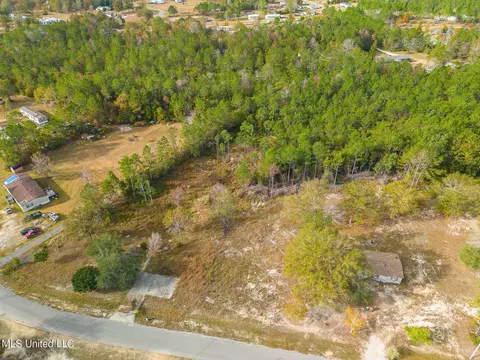 19093 Jabour Dr, Saucier, MS 39574 photo 3