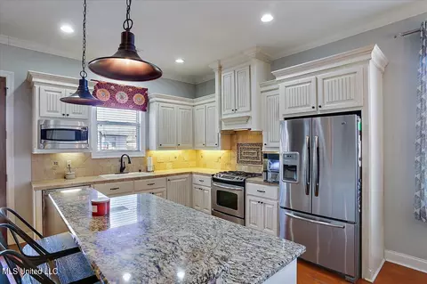 220 Emerald Cir, Brandon, MS 39047 photo 10