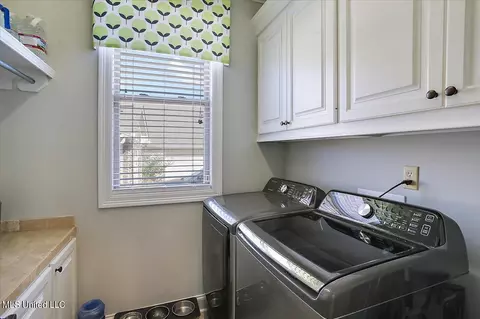 220 Emerald Cir, Brandon, MS 39047 photo 17