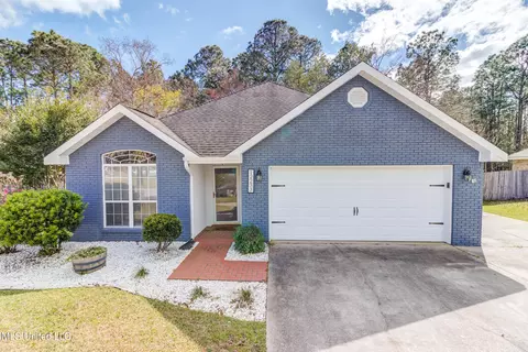12233 Charwood Ave, Gulfport, MS 39503