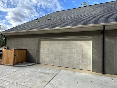 Exterior - 24 Waterstone Pl, Jackson, MS 39211 photo 14 of 16