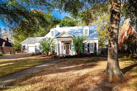 136 Hawkridge Dr, Madison, MS 39110 photo 2