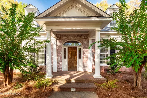 136 Hawkridge Dr, Madison, MS 39110 photo 4