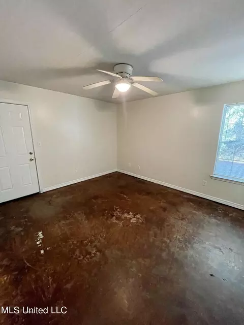 3301 53rd Ave, Gulfport, MS 39501 photo 5