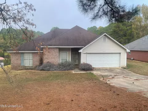 4413 Lake Vista Dr, Jackson, MS 39212