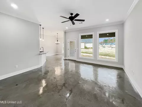 129 Shelby Mae Cir, Brandon, MS 39042