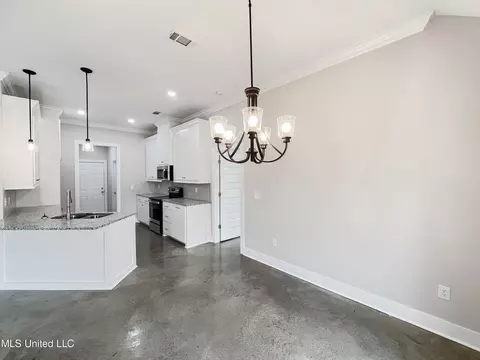 129 Shelby Mae Cir, Brandon, MS 39042 photo 4