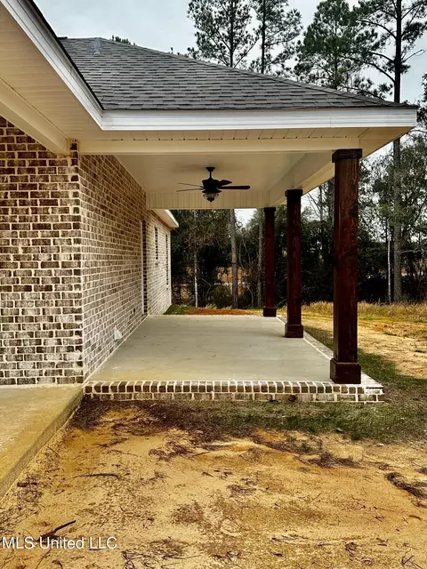 126 Ethans Trl, Lucedale, MS 39452 photo 8