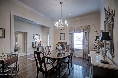 6 Autumn Hill Cv, Jackson, MS 39211 photo 4