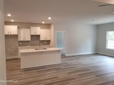 Other - 87133 Highpoint Dr, Diamondhead, MS 39525 photo 1 of 10