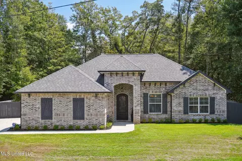88150 Golf Club Dr, Diamondhead, MS 39525