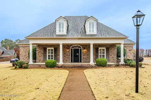4895 Delbridge Ct, Olive Branch, MS 38654