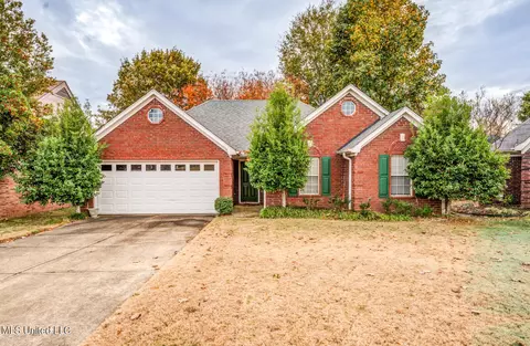 9029 Ontario Dr, Olive Branch, MS 38654