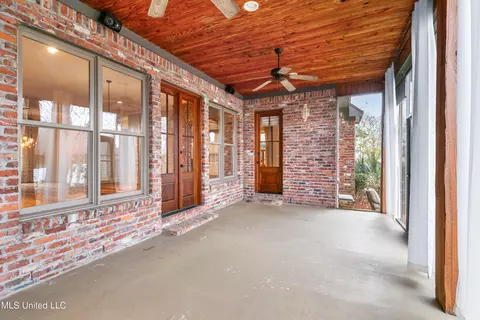 Exterior - 147 Belle Pointe Dr, Madison, MS 39110 photo 9 of 23
