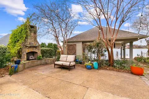Exterior - 147 Belle Pointe Dr, Madison, MS 39110 photo 13 of 23