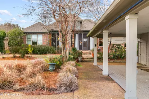 Exterior - 147 Belle Pointe Dr, Madison, MS 39110 photo 19 of 23