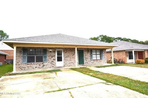 106 Brendalwood Ln # B, Brandon, MS 39047