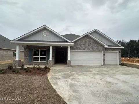 5412 E Belle Fontaine Rd, Ocean Springs, MS 39564
