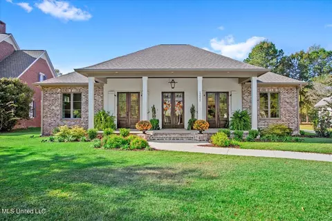 12211 Preservation Dr, Gulfport, MS 39503