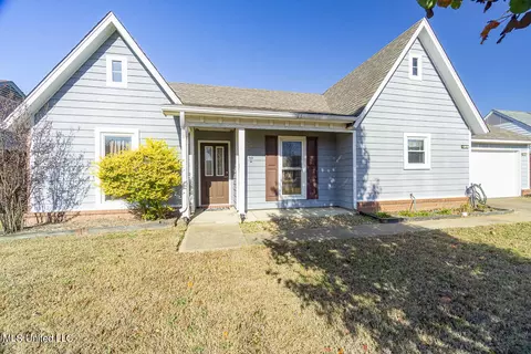7548 Woodshire Dr, Horn Lake, MS 38637