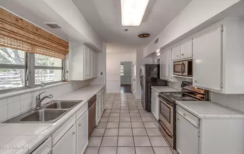 3776 Old Canton Rd, Jackson, MS 39216 photo 16