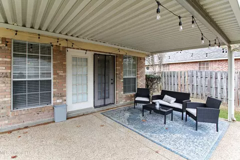 333 E Cascades Cir, Clinton, MS 39056 photo 33
