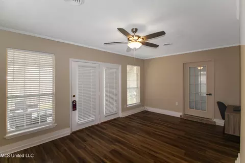 333 E Cascades Cir, Clinton, MS 39056 photo 30