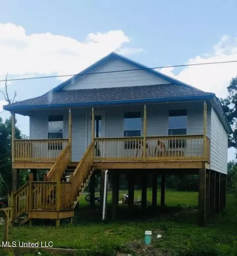 725 Elder St, Biloxi, MS 39530
