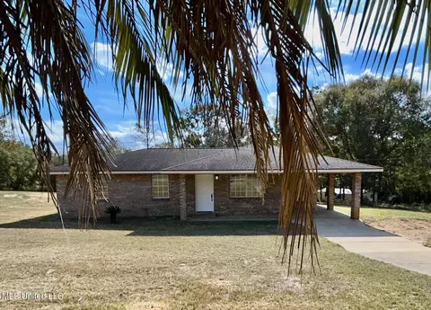 1304 Sampson Rd, Lucedale, MS 39452 photo 2