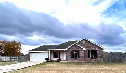 55 Hunters Trce, Picayune, MS 39466