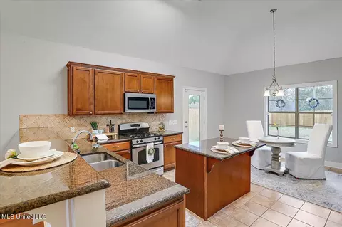 413 Sand Stone Pl, Brandon, MS 39042 photo 9