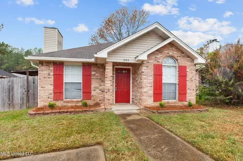 1932 Cape Cv, Richland, MS 39218
